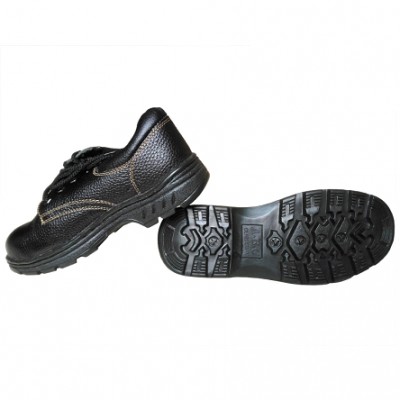 ABC-Giày ABC6 (TC) Size 36 (4 nút sắt, chỉ trắng)